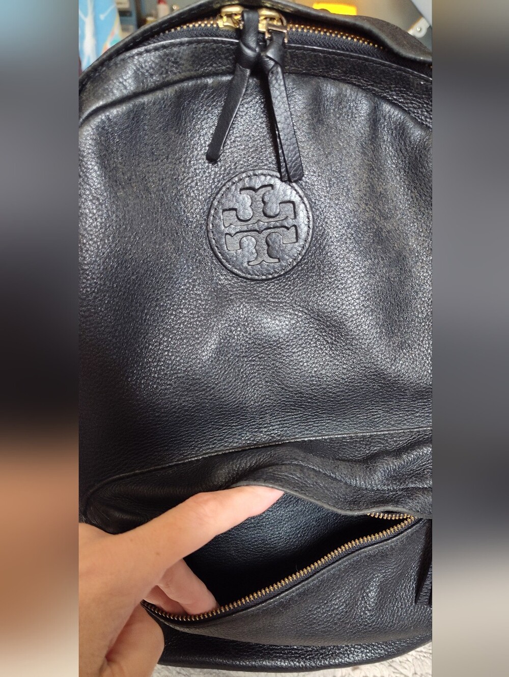 Vintage! Tory Burch Black Leather Backpack - Picture 5 of 16